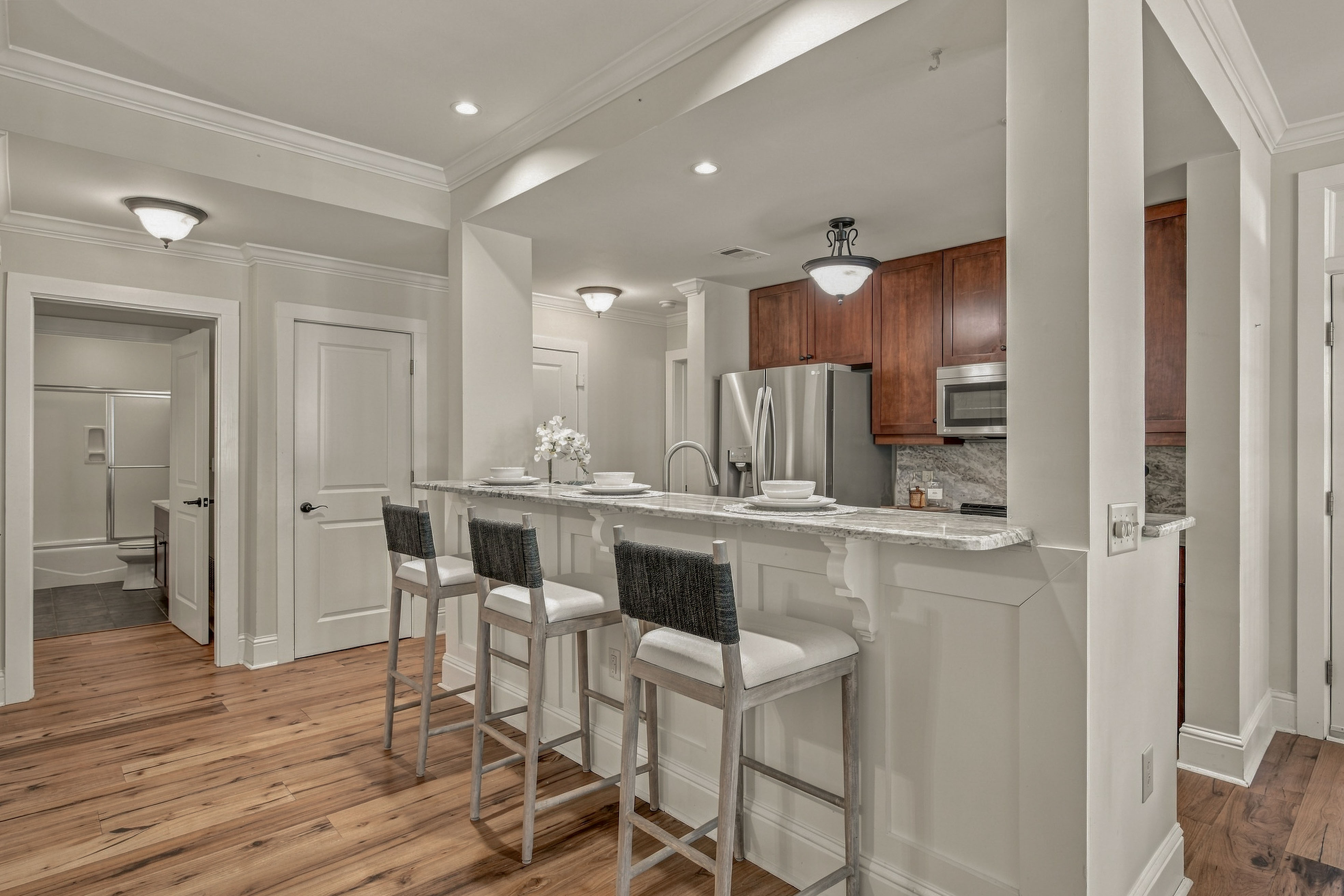 1040A Tailwater image 11